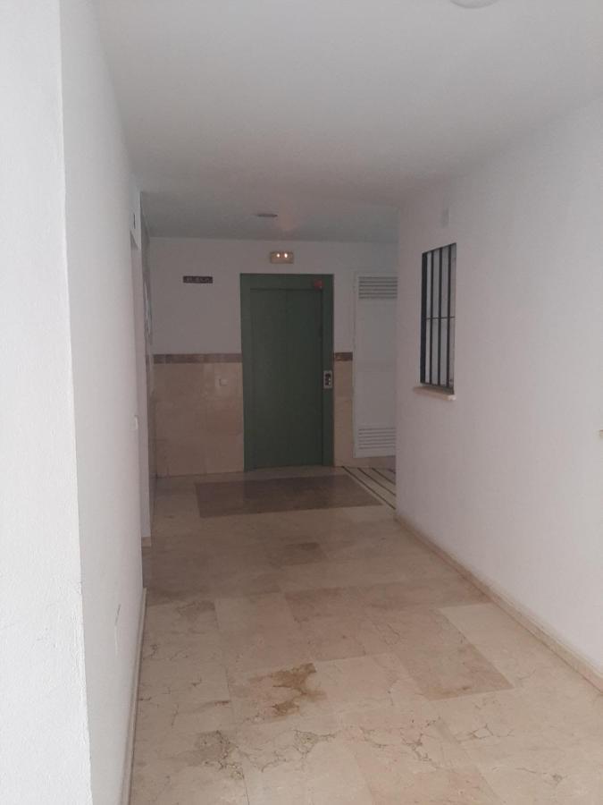 Apartamento Con Parking Gratis En El Centro De Malaga Daire Dış mekan fotoğraf