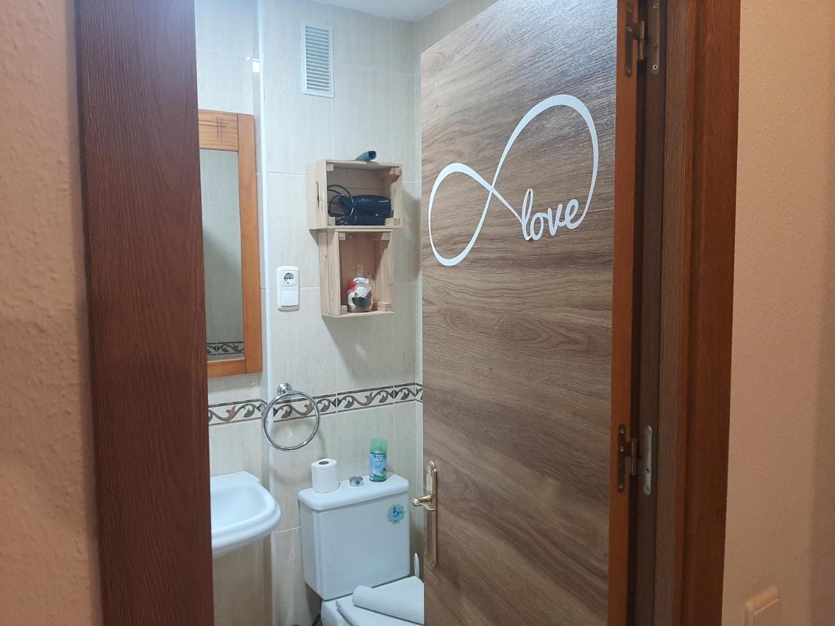 Apartamento Con Parking Gratis En El Centro De Malaga Daire Dış mekan fotoğraf