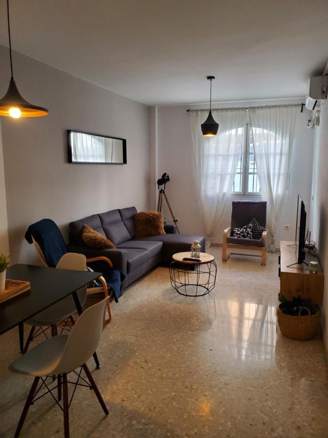 Apartamento Con Parking Gratis En El Centro De Malaga Daire Dış mekan fotoğraf